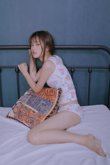 胸大的姑娘韩国播放